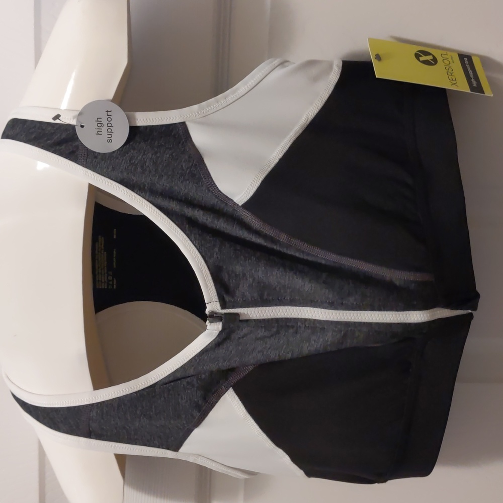 Xersion High Support Zipper front Sports Bra, Exercise Bra, Plus 2X, NWT